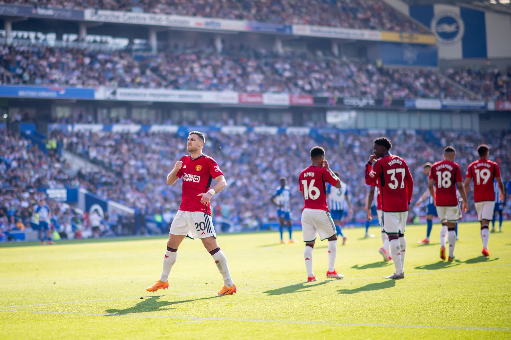 显卡性能不 显卡性能不