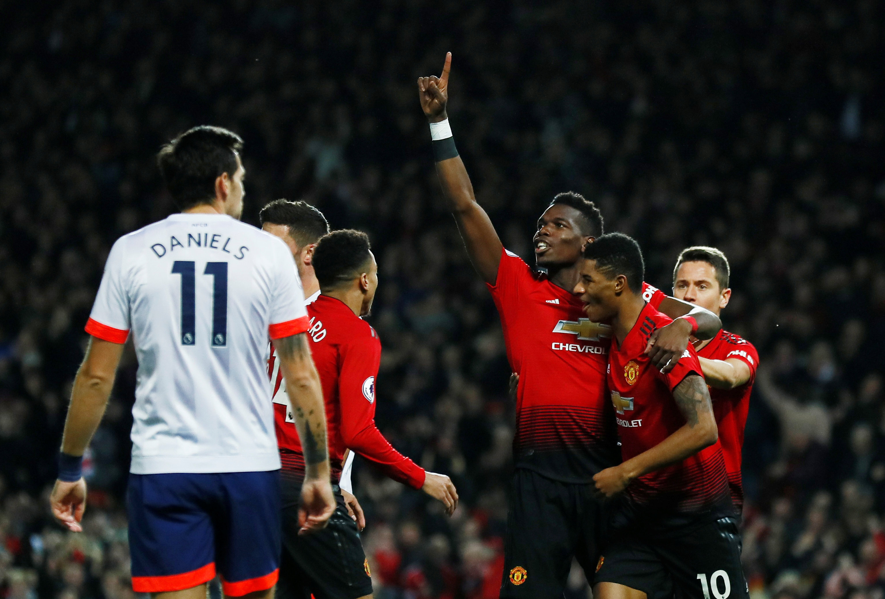 強化兩翼的 強化兩翼的